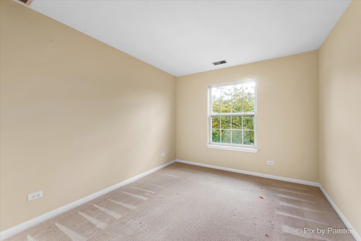 1023 Berkshire Court #C, Elgin, IL 60120