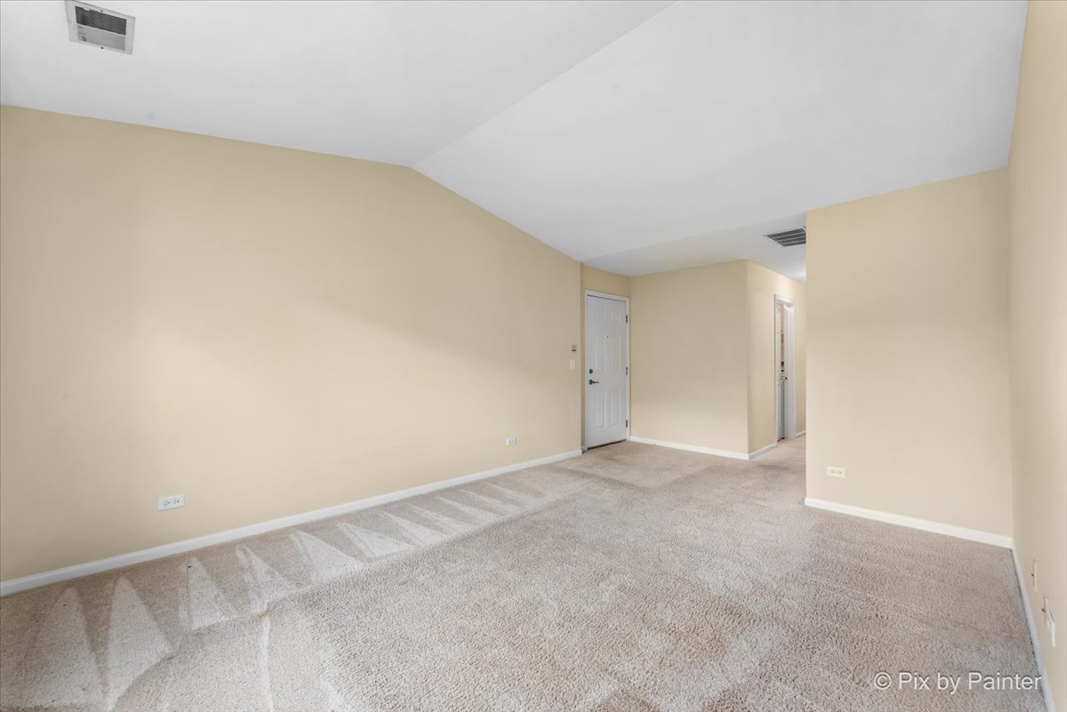 1023 Berkshire Court #C, Elgin, IL 60120