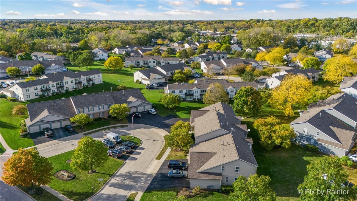 1023 Berkshire Court #C, Elgin, IL 60120