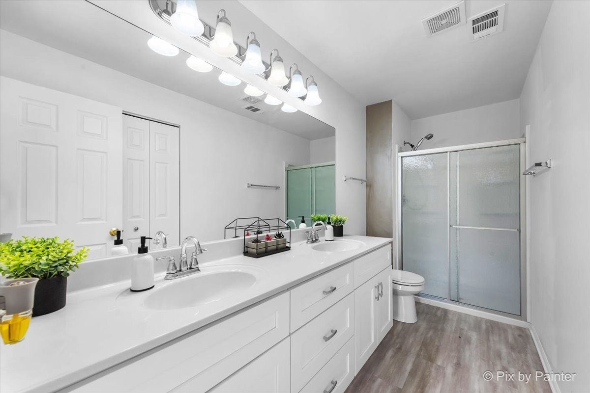 1023 Berkshire Court #C, Elgin, IL 60120