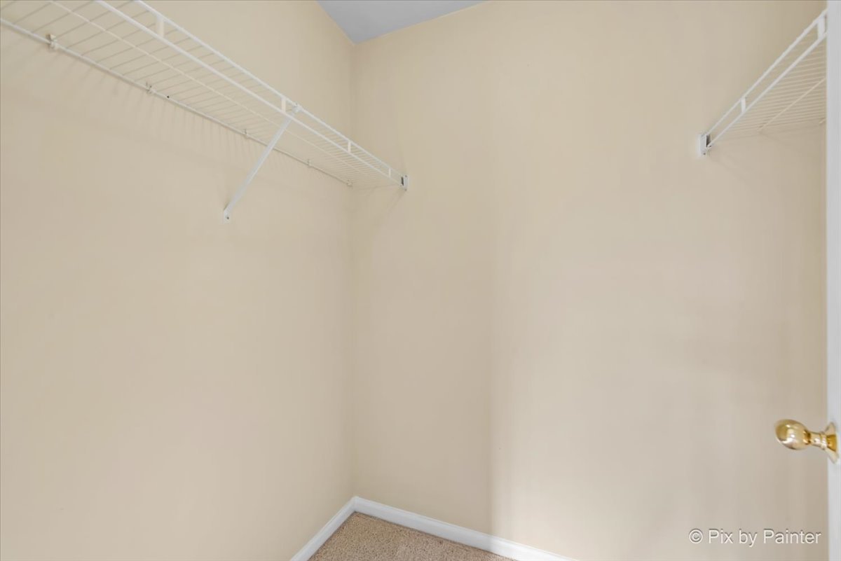 1023 Berkshire Court #C, Elgin, IL 60120