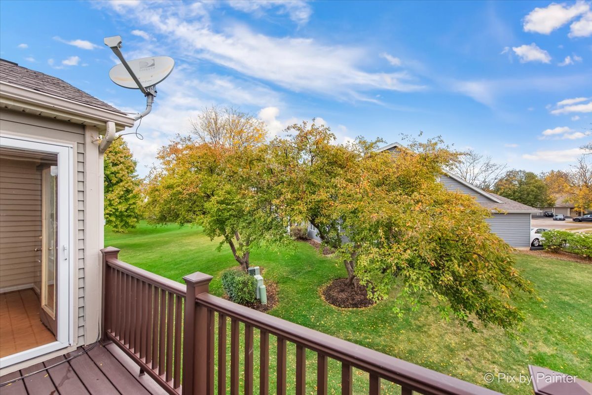 1023 Berkshire Court #C, Elgin, IL 60120