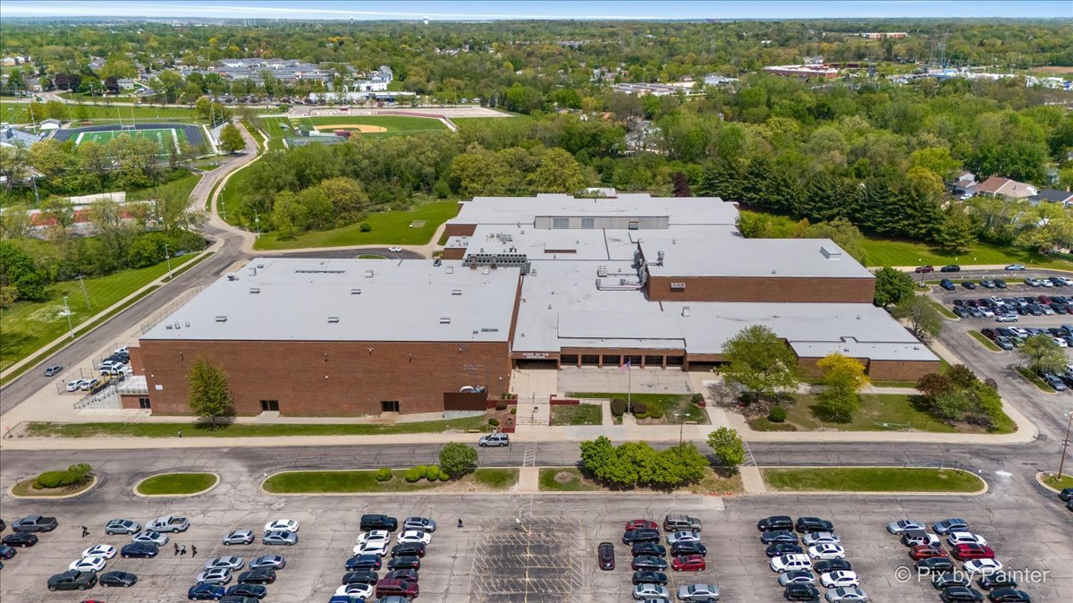 1023 Berkshire Court #C, Elgin, IL 60120