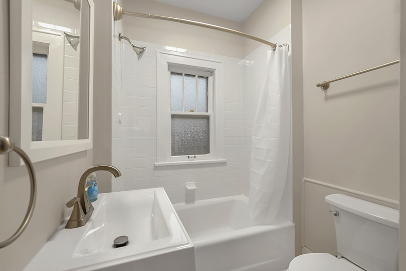 4716 Douglas Road, Downers Grove, IL 60515