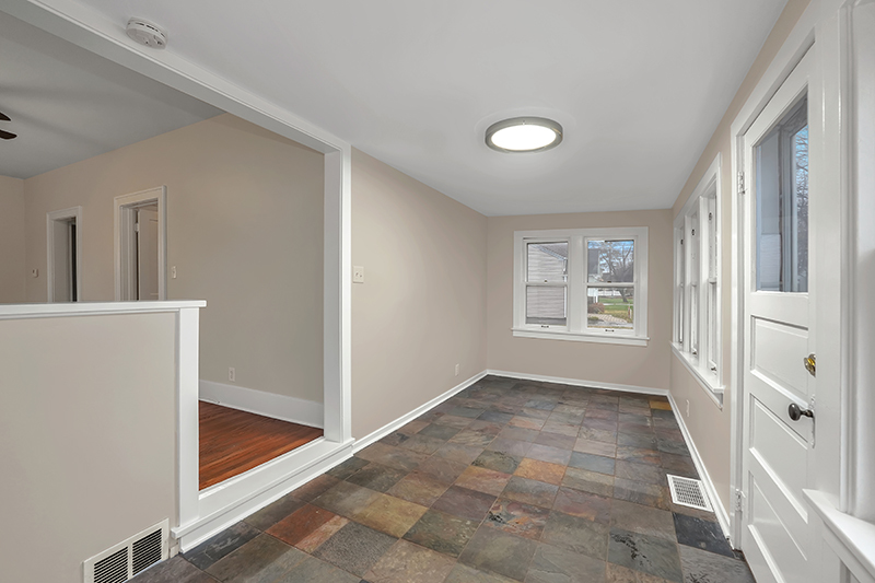 4716 Douglas Road, Downers Grove, IL 60515