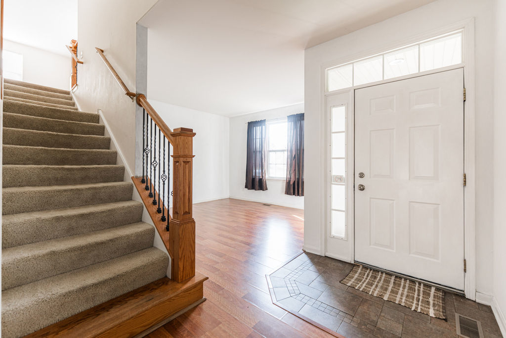 508 Winding Trail, Genoa, IL 60135