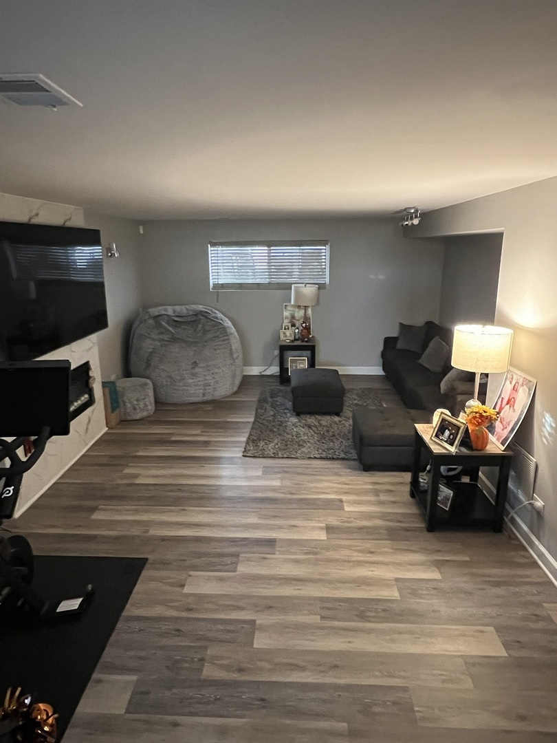 14428 Dante Avenue, Dolton, IL 60419