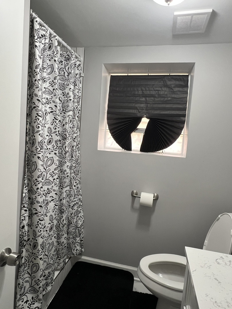 14428 Dante Avenue, Dolton, IL 60419