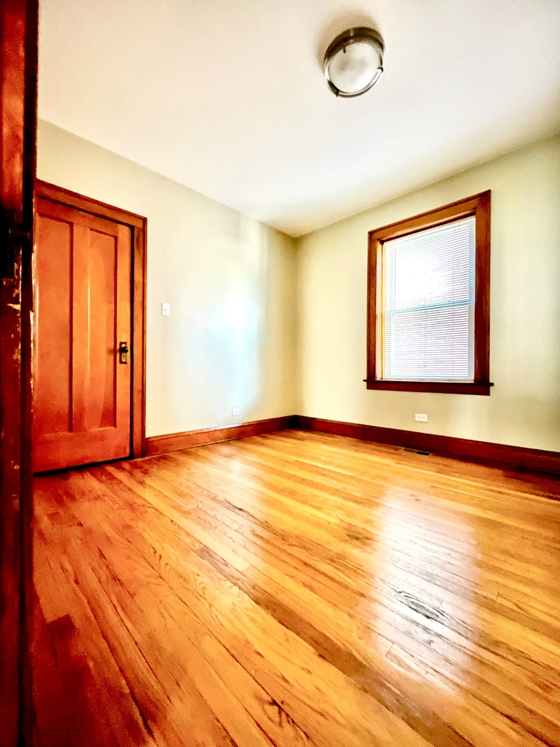 3227 N Albany Avenue #1, Chicago, IL 60618