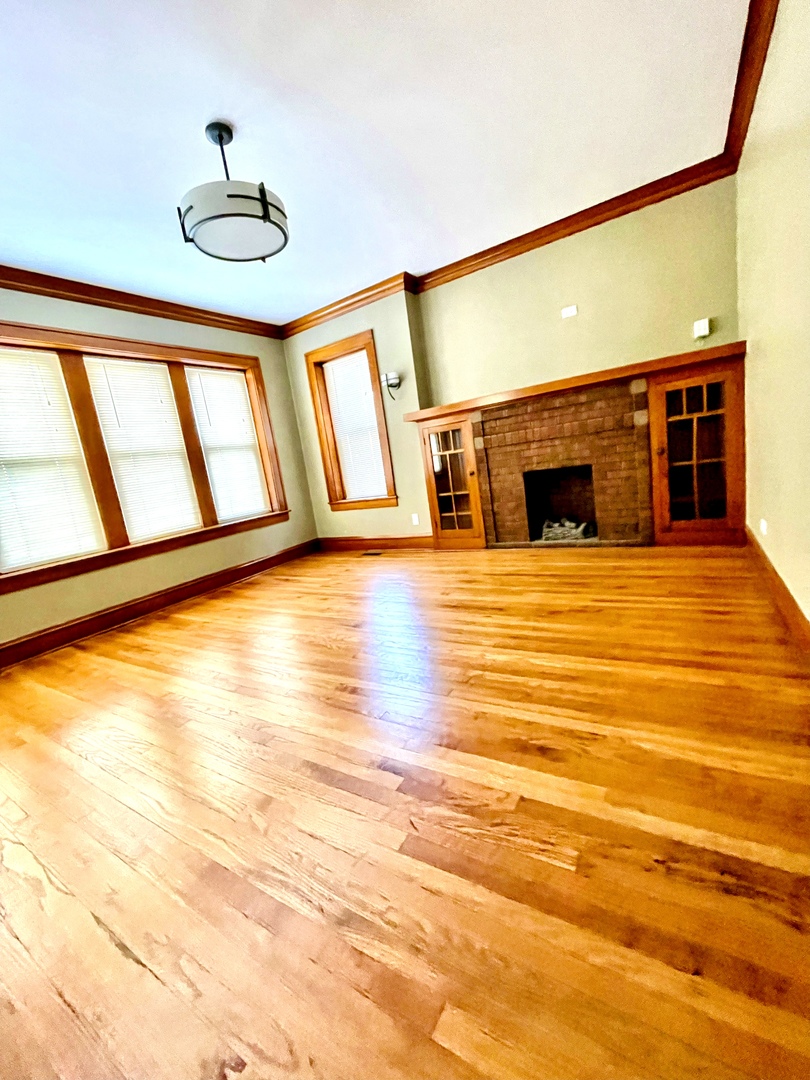 3227 N Albany Avenue #1, Chicago, IL 60618