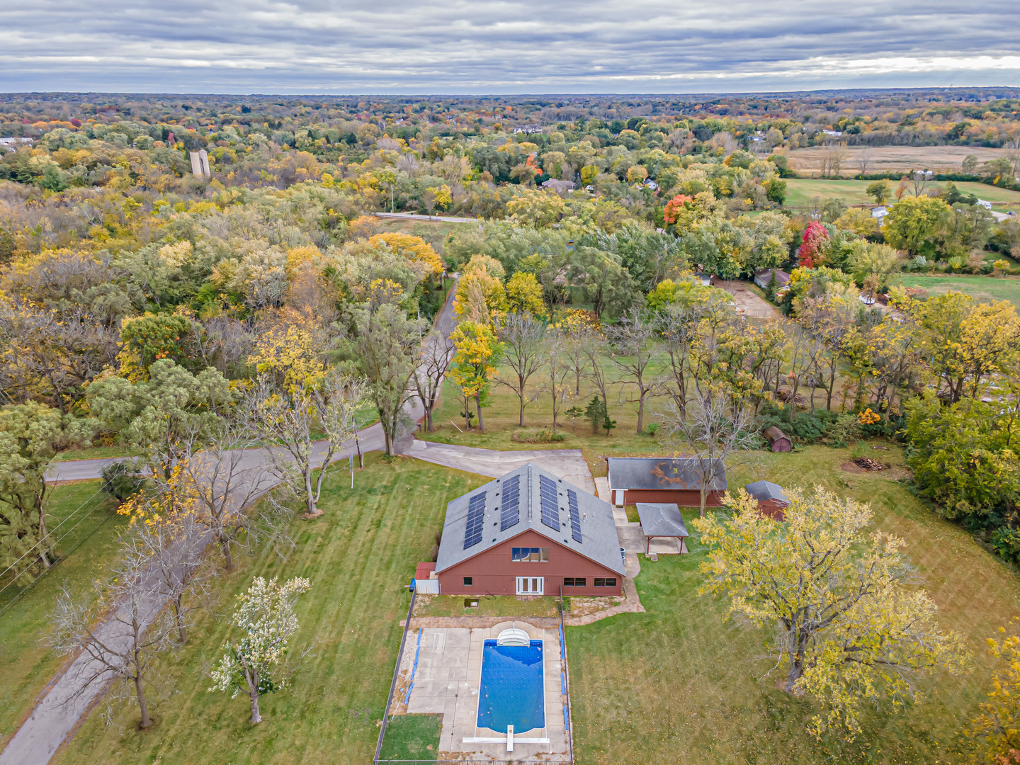 27514 N Forest Garden Road, Wauconda, IL 60084