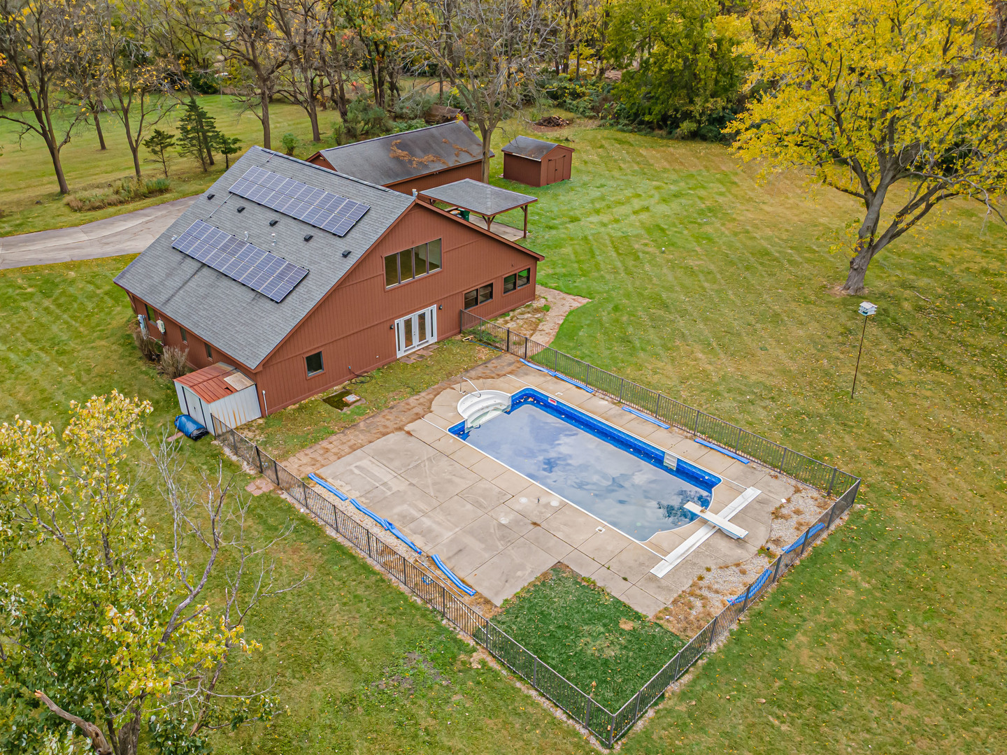 27514 N Forest Garden Road, Wauconda, IL 60084