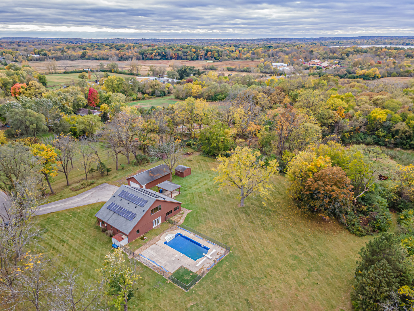 27514 N Forest Garden Road, Wauconda, IL 60084