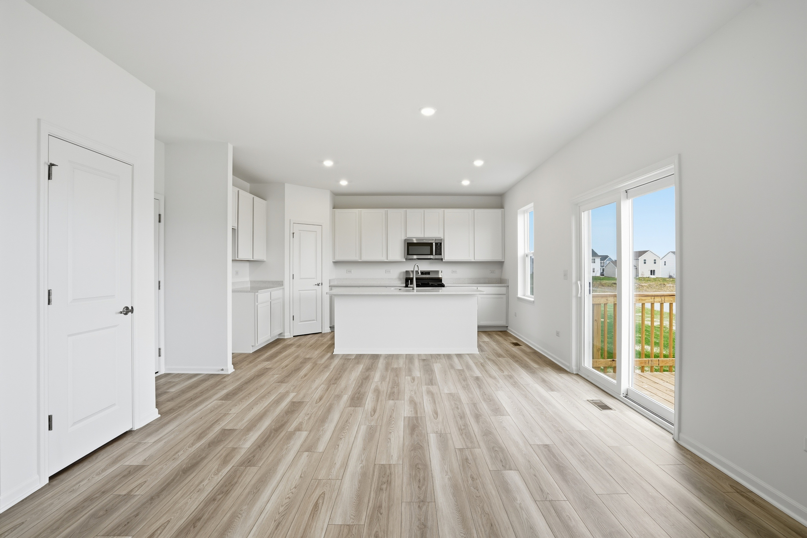 342 Danforth Drive, Oswego, IL 60543