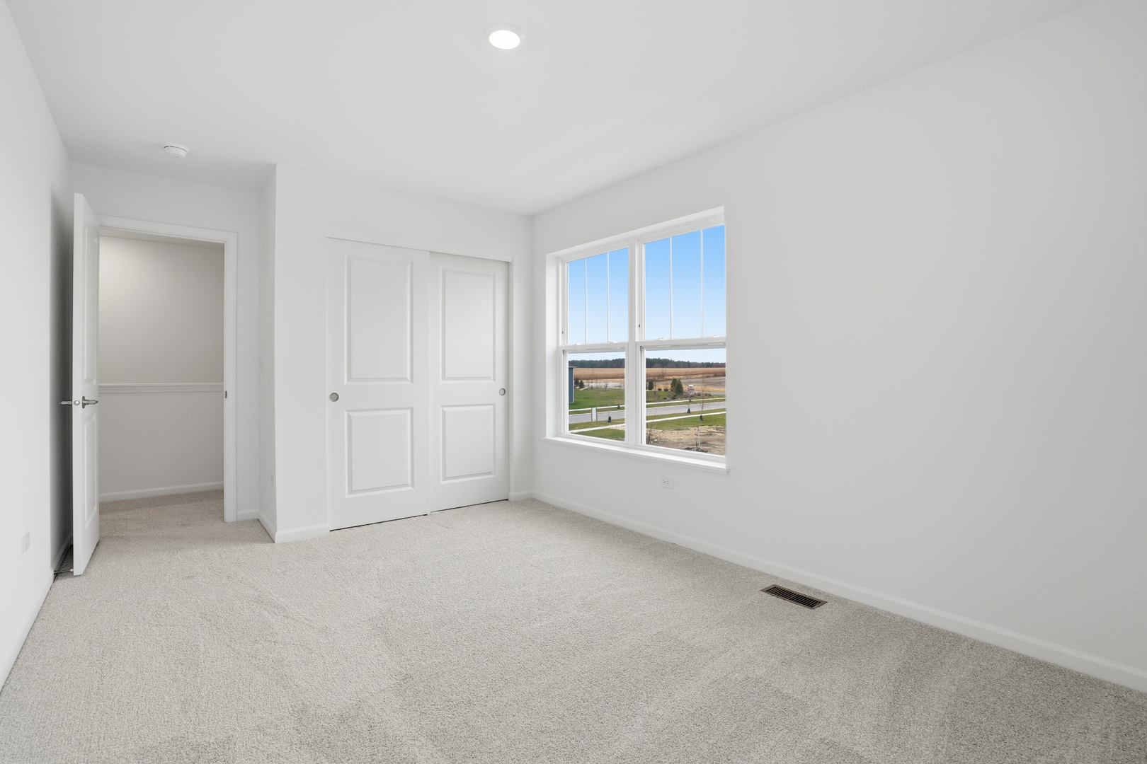 342 Danforth Drive, Oswego, IL 60543