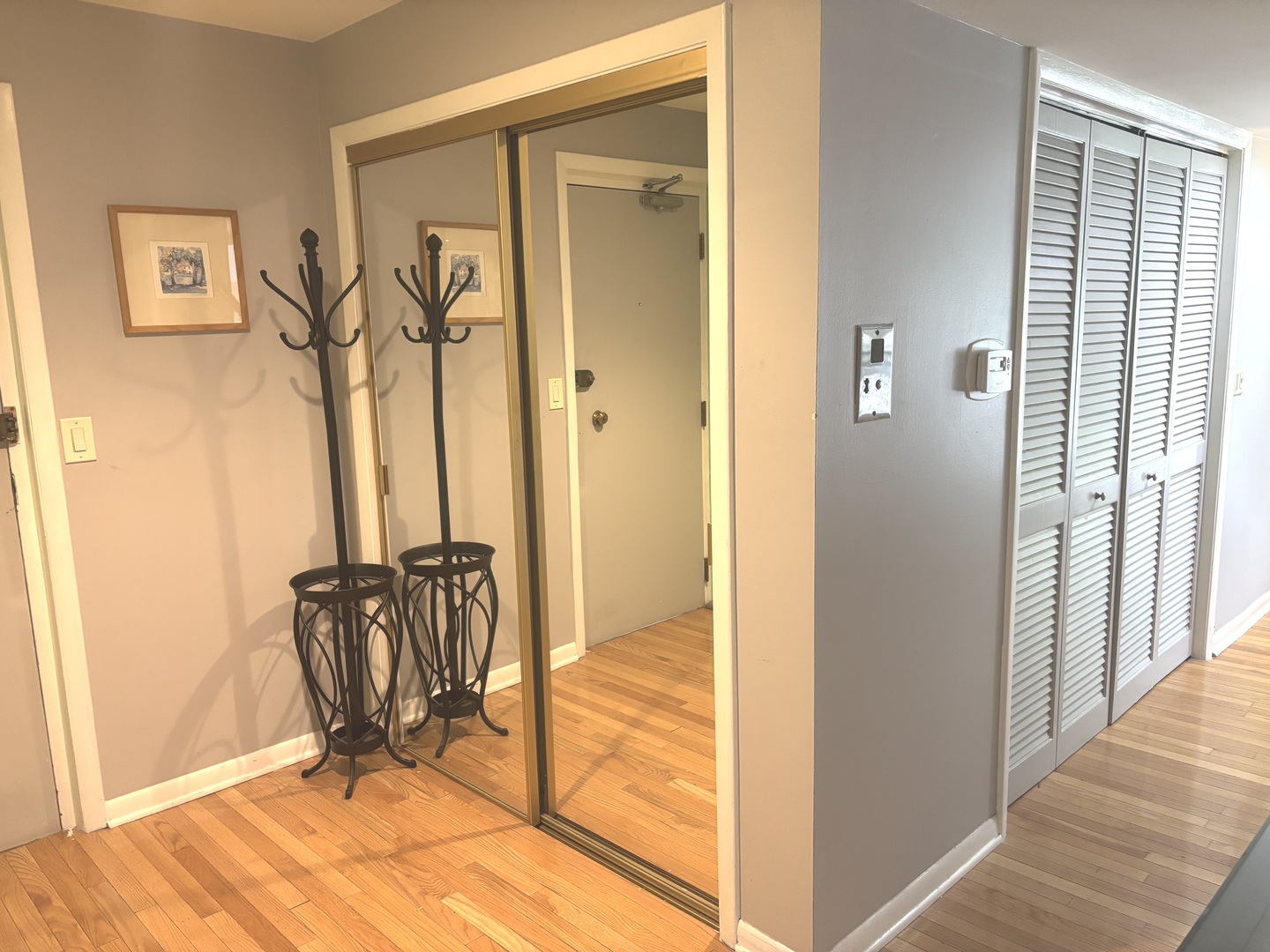 1847 Tanglewood Drive #3B, Glenview, IL 60025