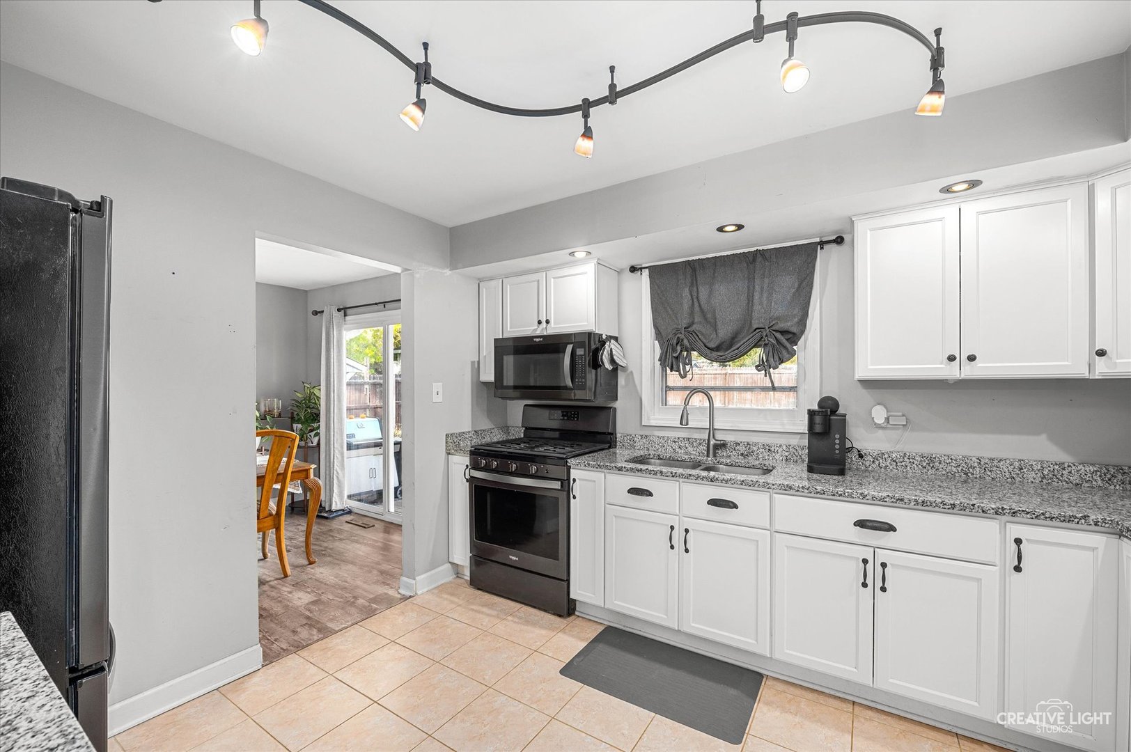 123 Heritage Drive, Minooka, IL 60447