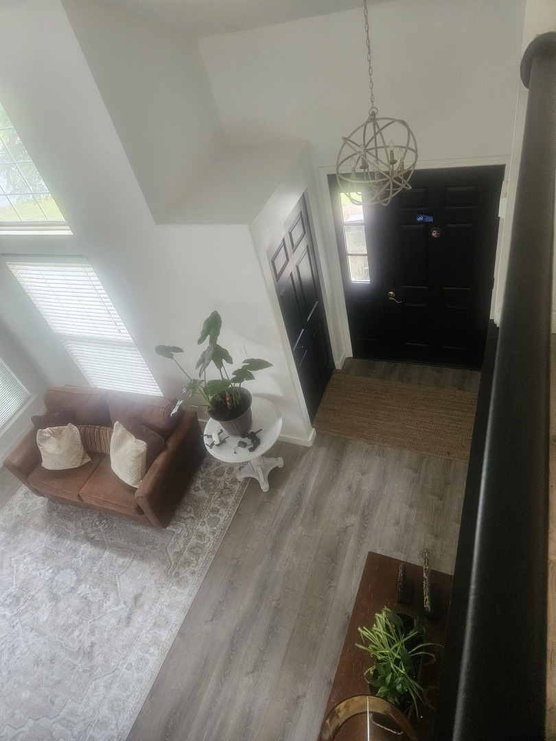 2021 Aspen Drive, Woodstock, IL 60098