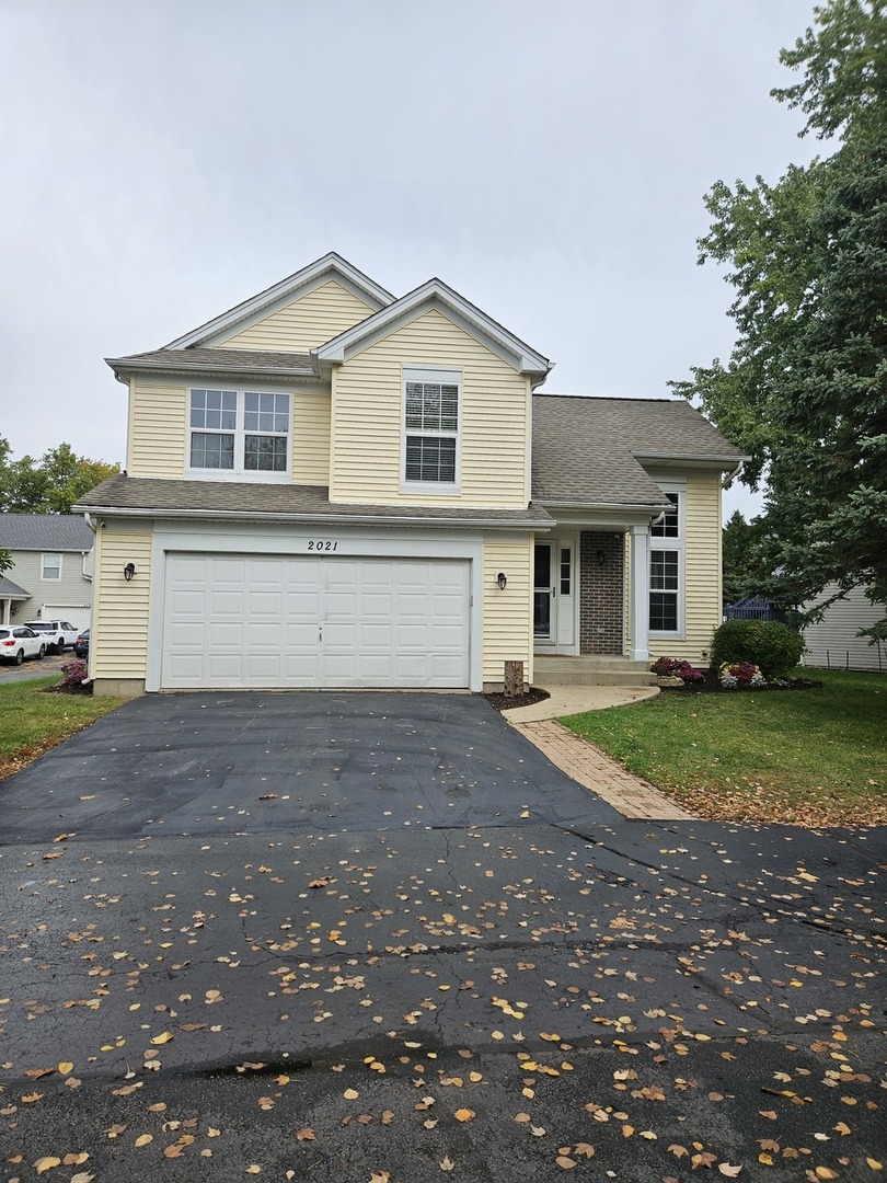 2021 Aspen Drive, Woodstock, IL 60098