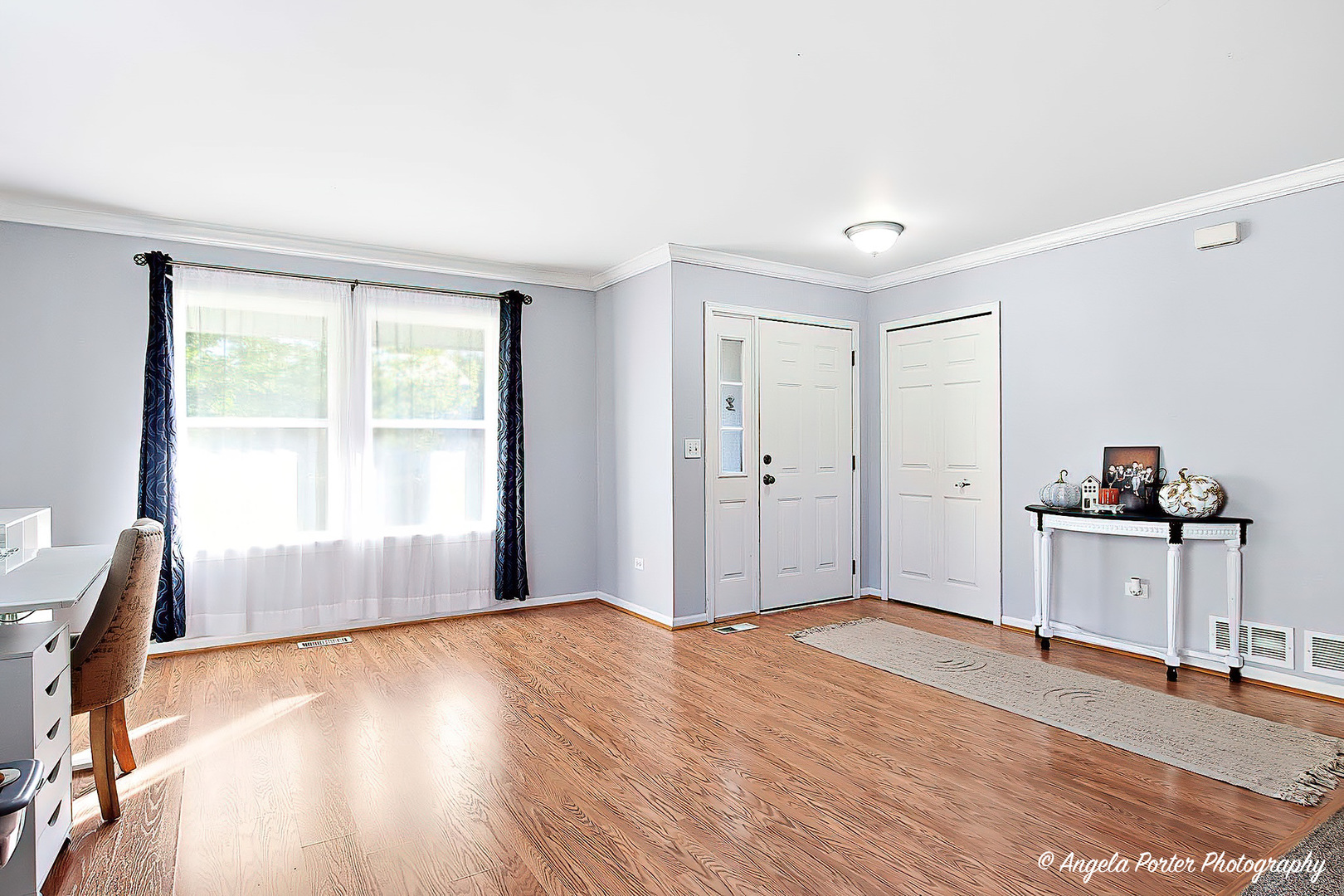 336 Hawthorn Lane, Antioch, IL 60002