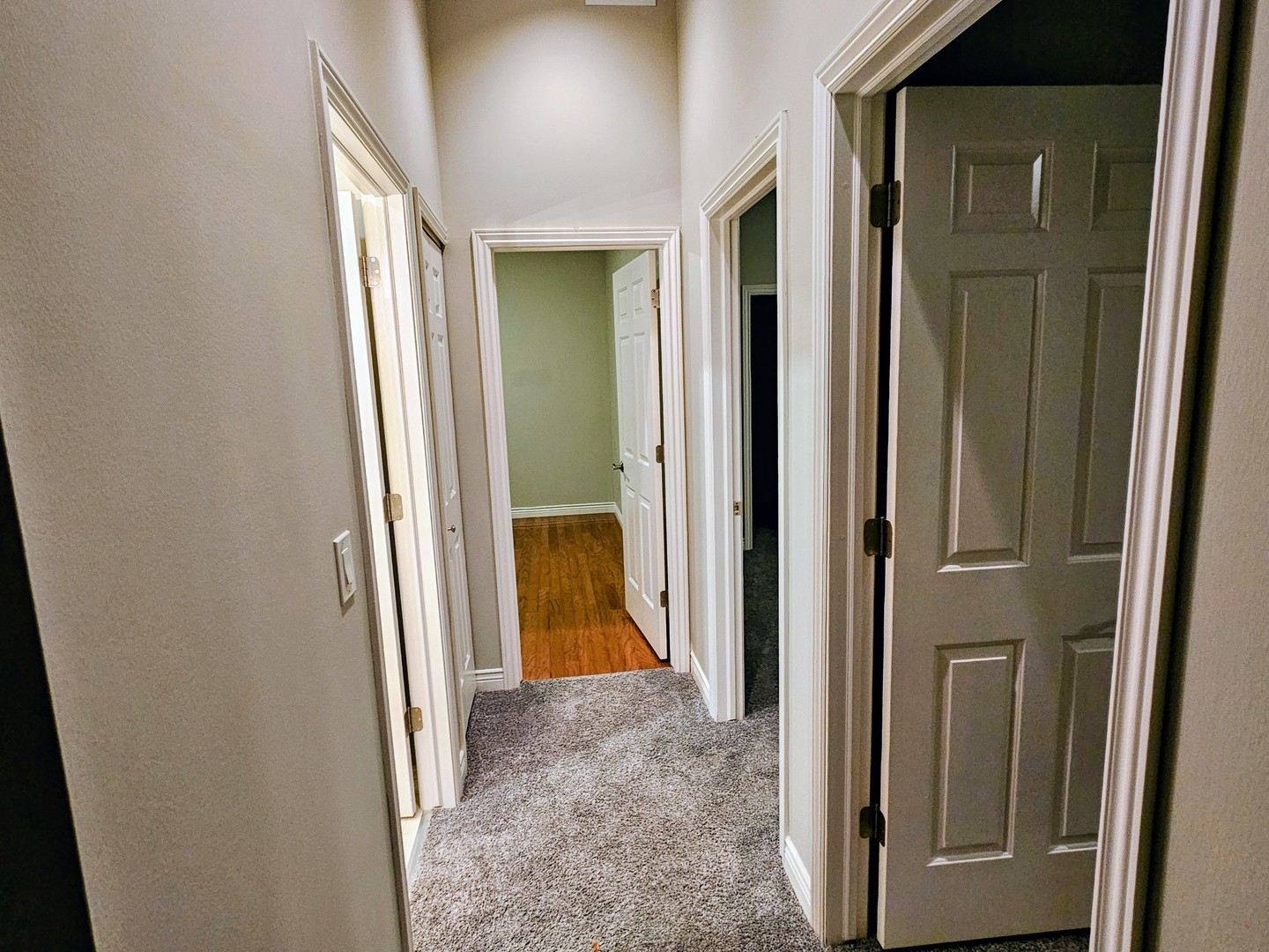 413 Stevens Court, Grayslake, IL 60030