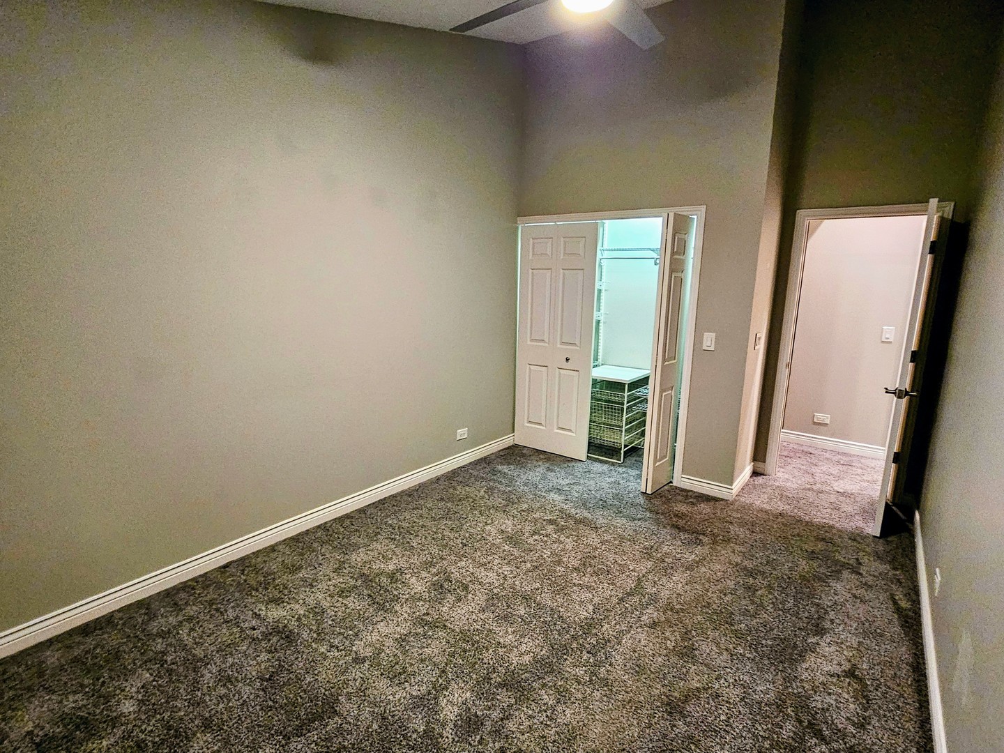 413 Stevens Court, Grayslake, IL 60030