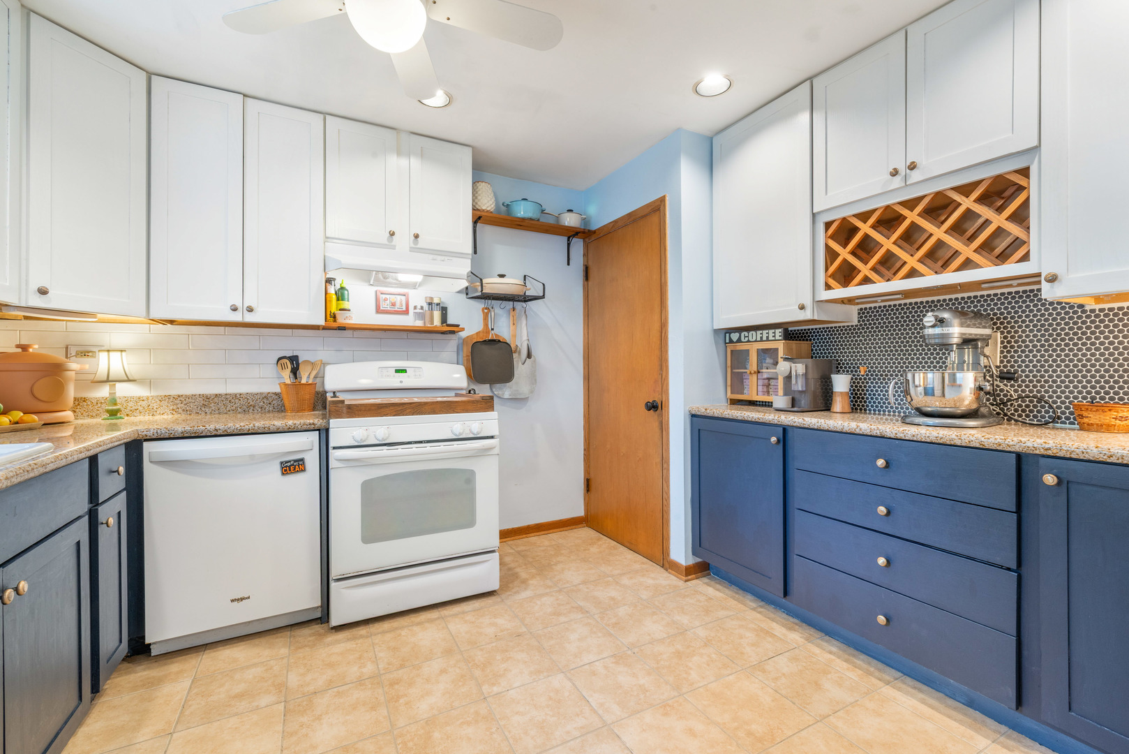 4144 Park Avenue, Brookfield, IL 60513