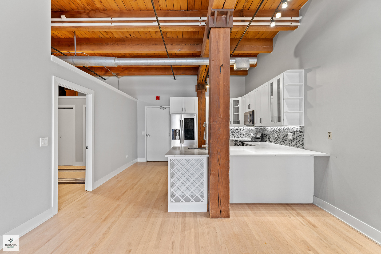 701 W Jackson Boulevard #302B, Chicago, IL 60661