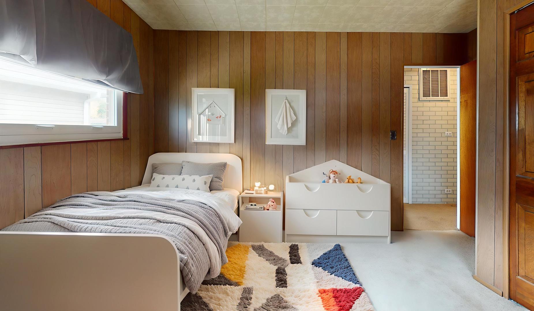 709 S Dennis Road, Wheeling, IL 60090