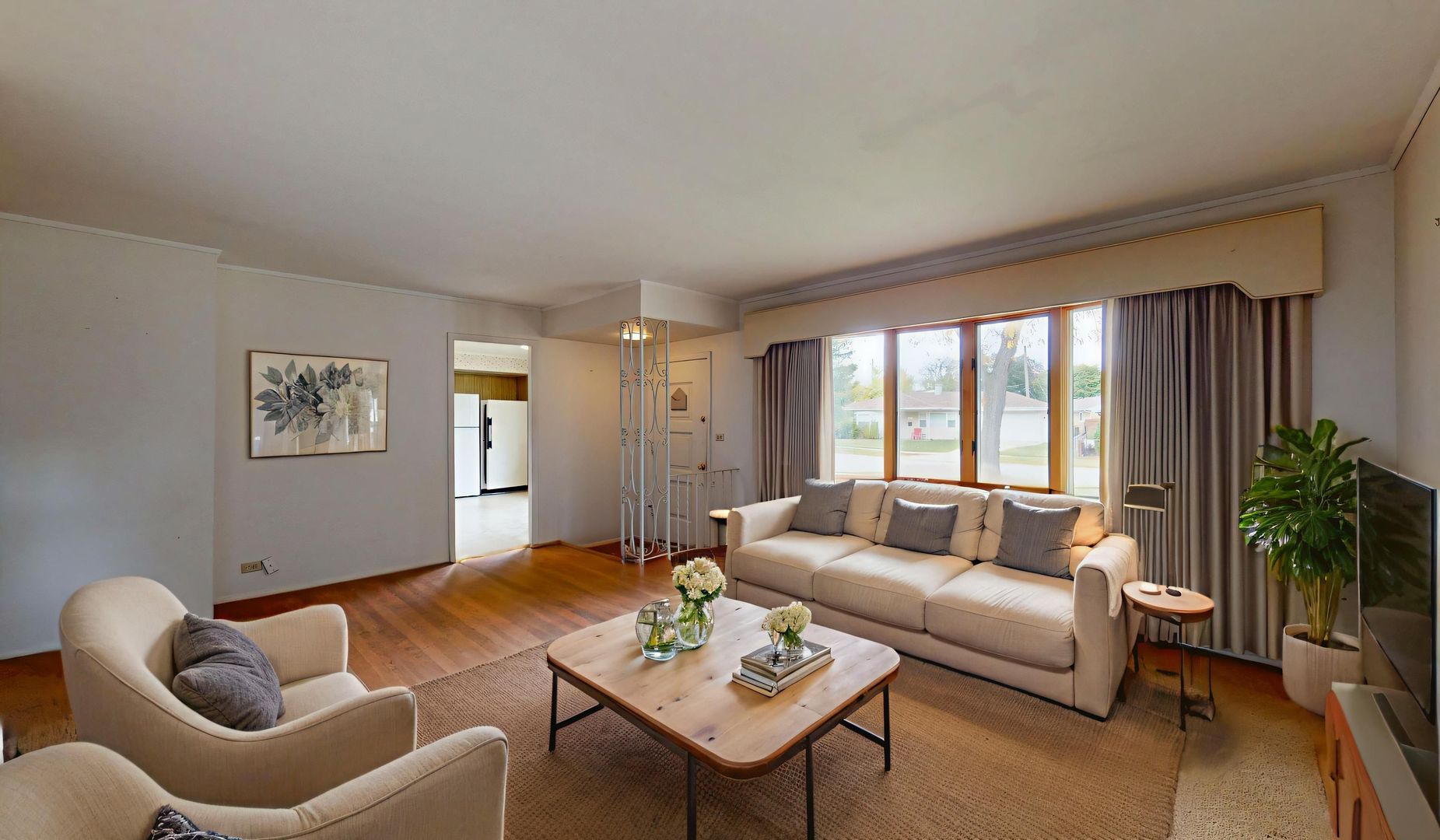 709 S Dennis Road, Wheeling, IL 60090