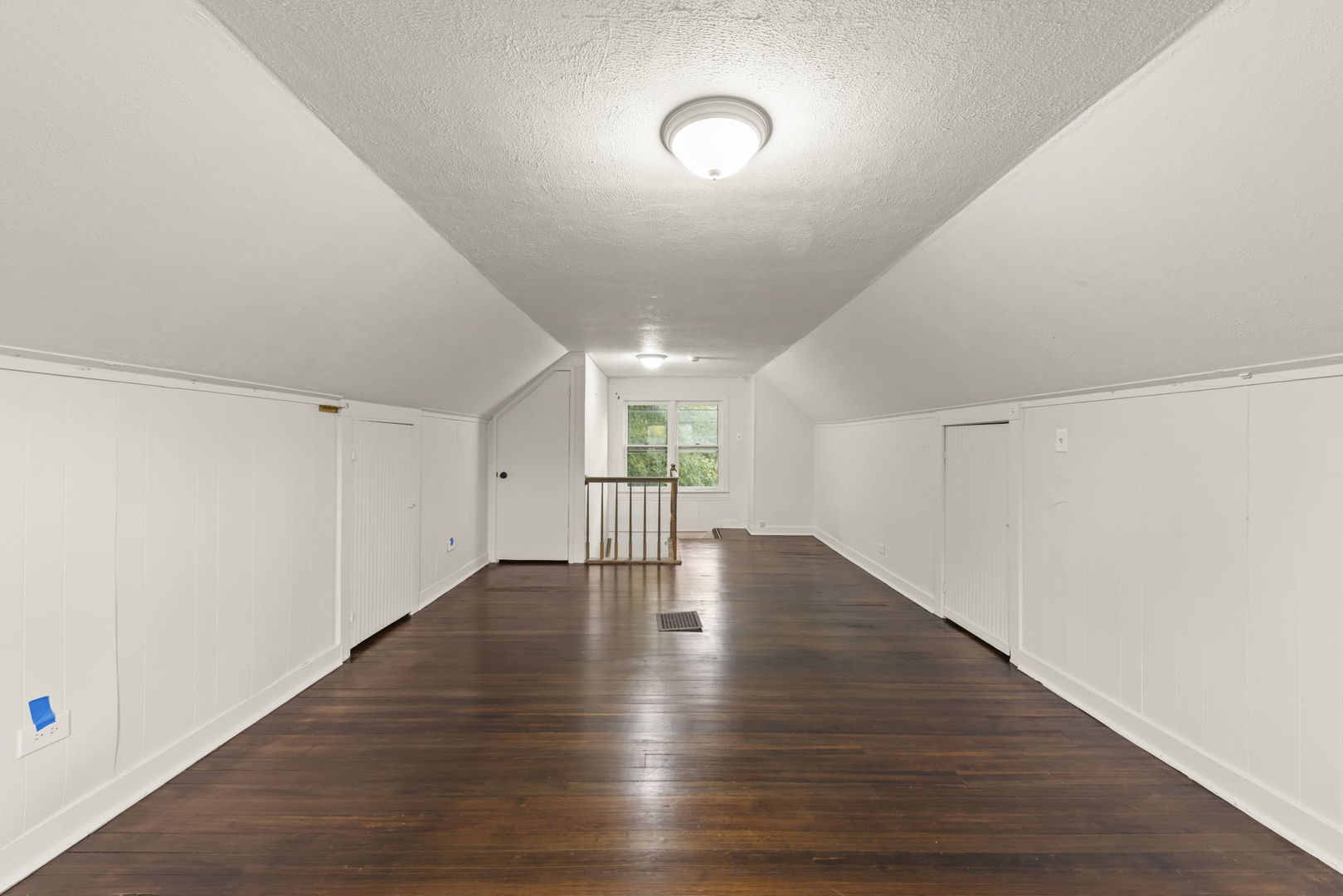 25 E Parkside Avenue, Lombard, IL 60148