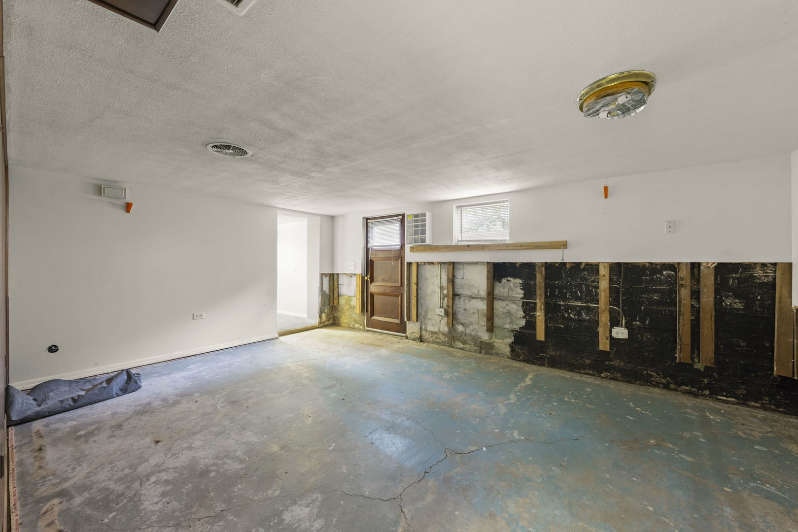 25 E Parkside Avenue, Lombard, IL 60148