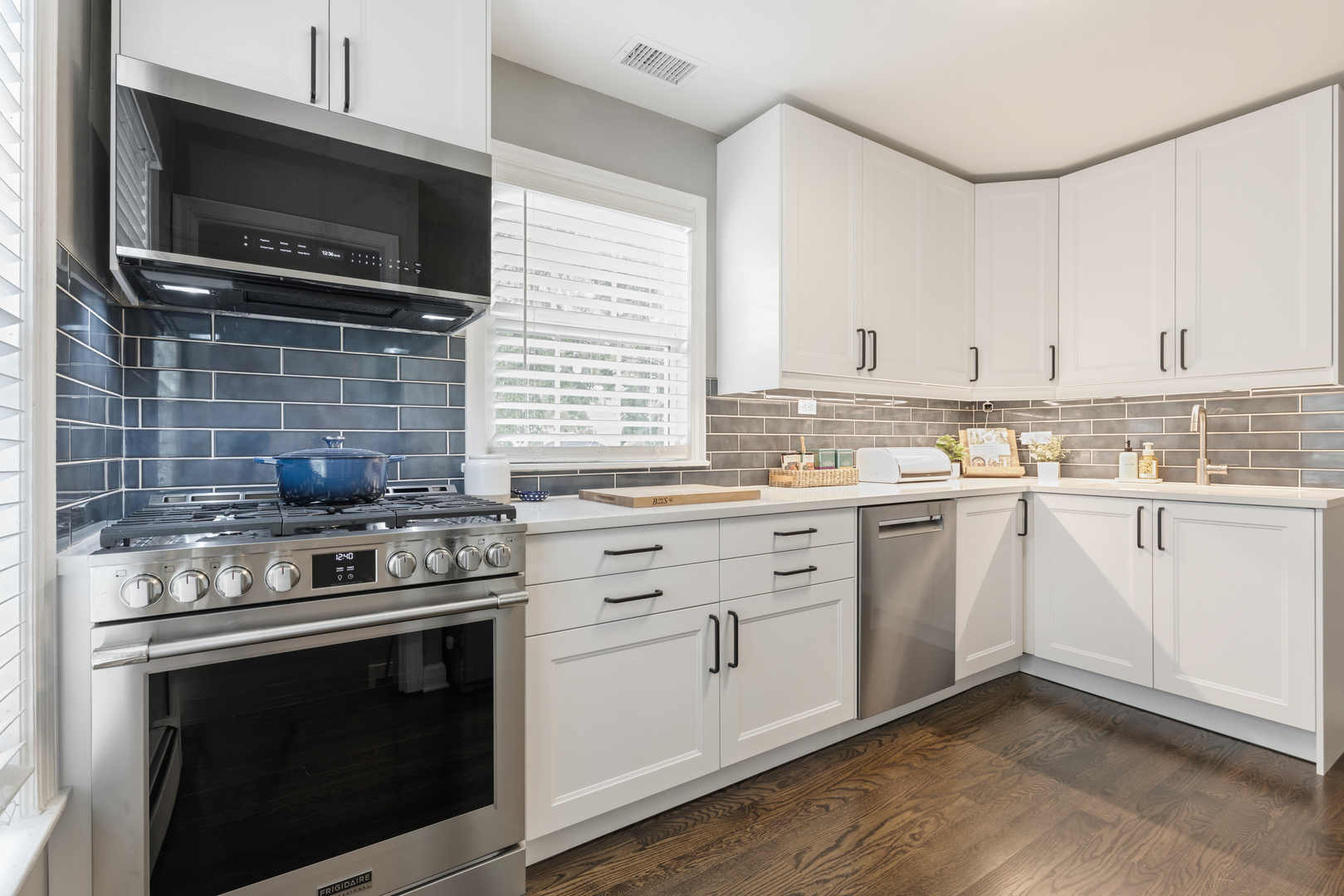 4246 Forest Avenue, Brookfield, IL 60513