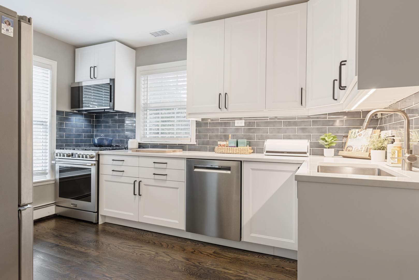 4246 Forest Avenue, Brookfield, IL 60513