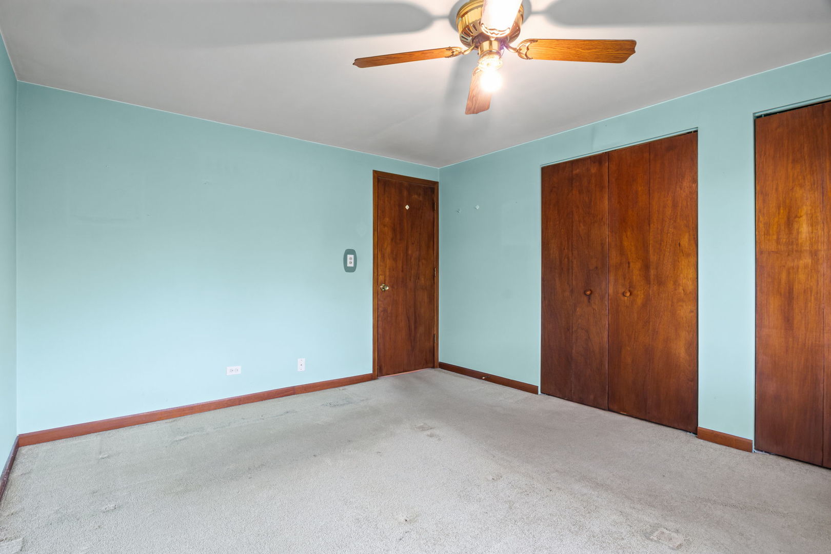 1336 Wakeby Lane #1336, Schaumburg, IL 60193