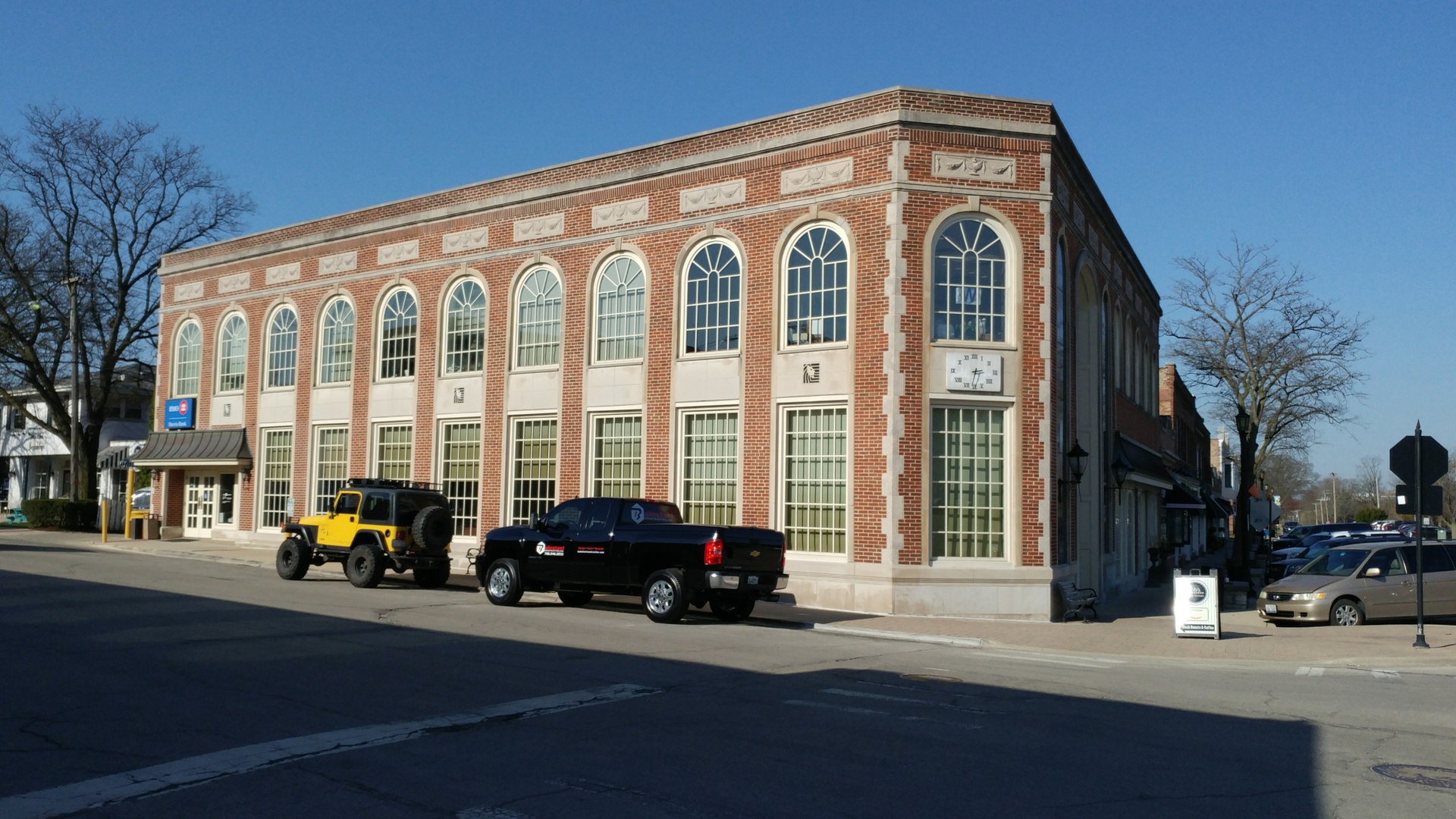 901 Burlington Avenue #209, Western Springs, IL 60558