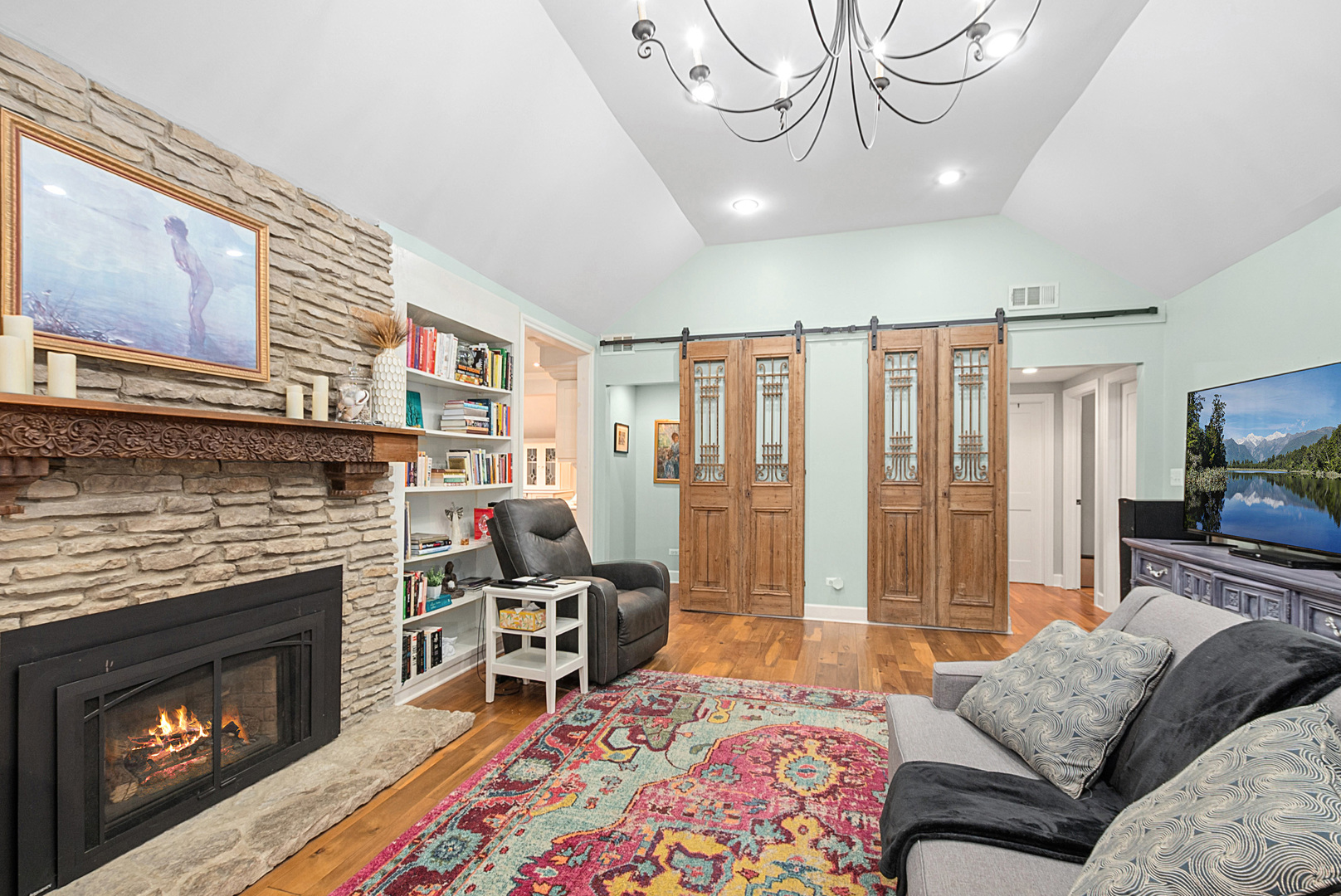 701 E 7th Street, Lockport, IL 60441