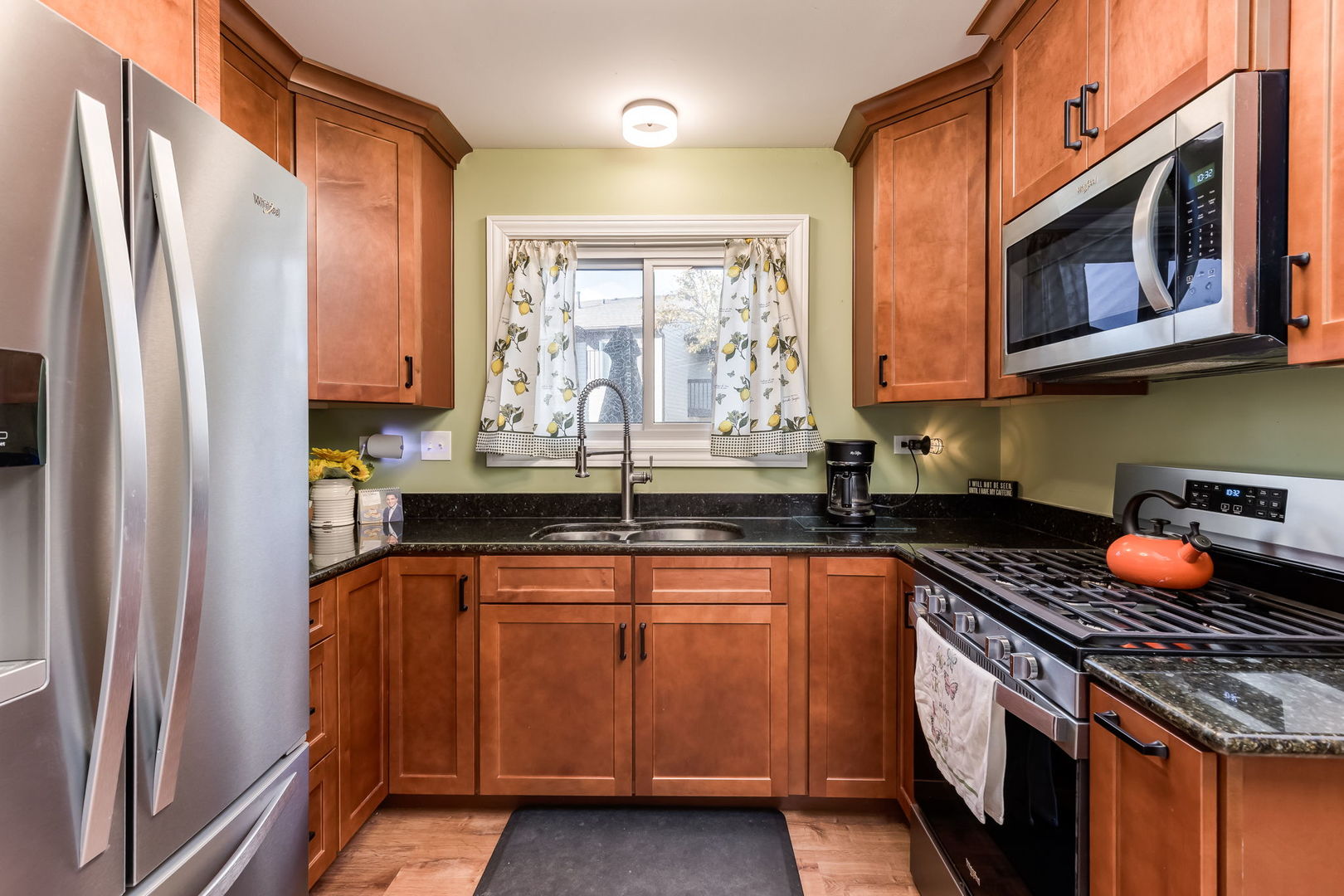 6 Fernwood Drive #G, Bolingbrook, IL 60440