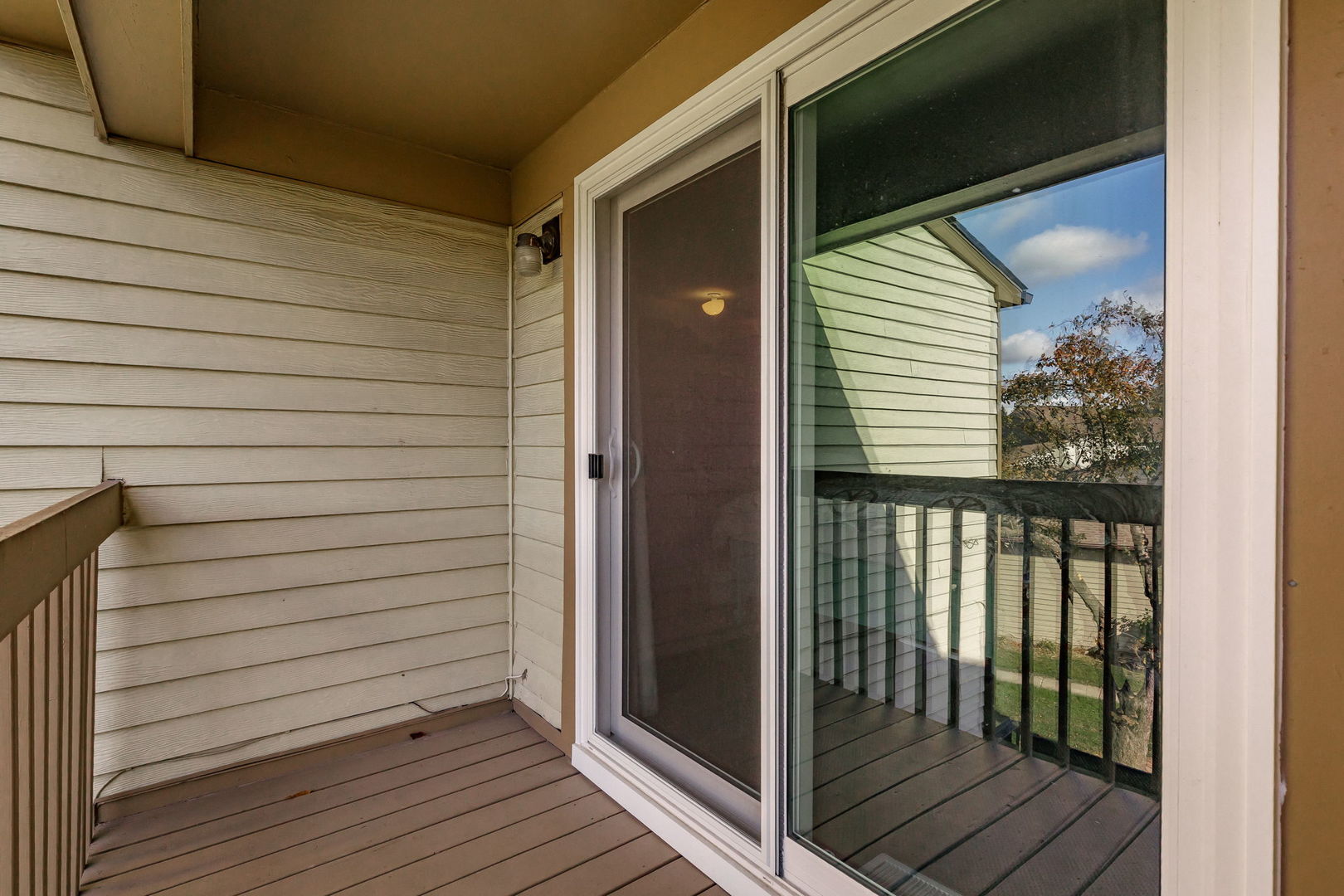 6 Fernwood Drive #G, Bolingbrook, IL 60440