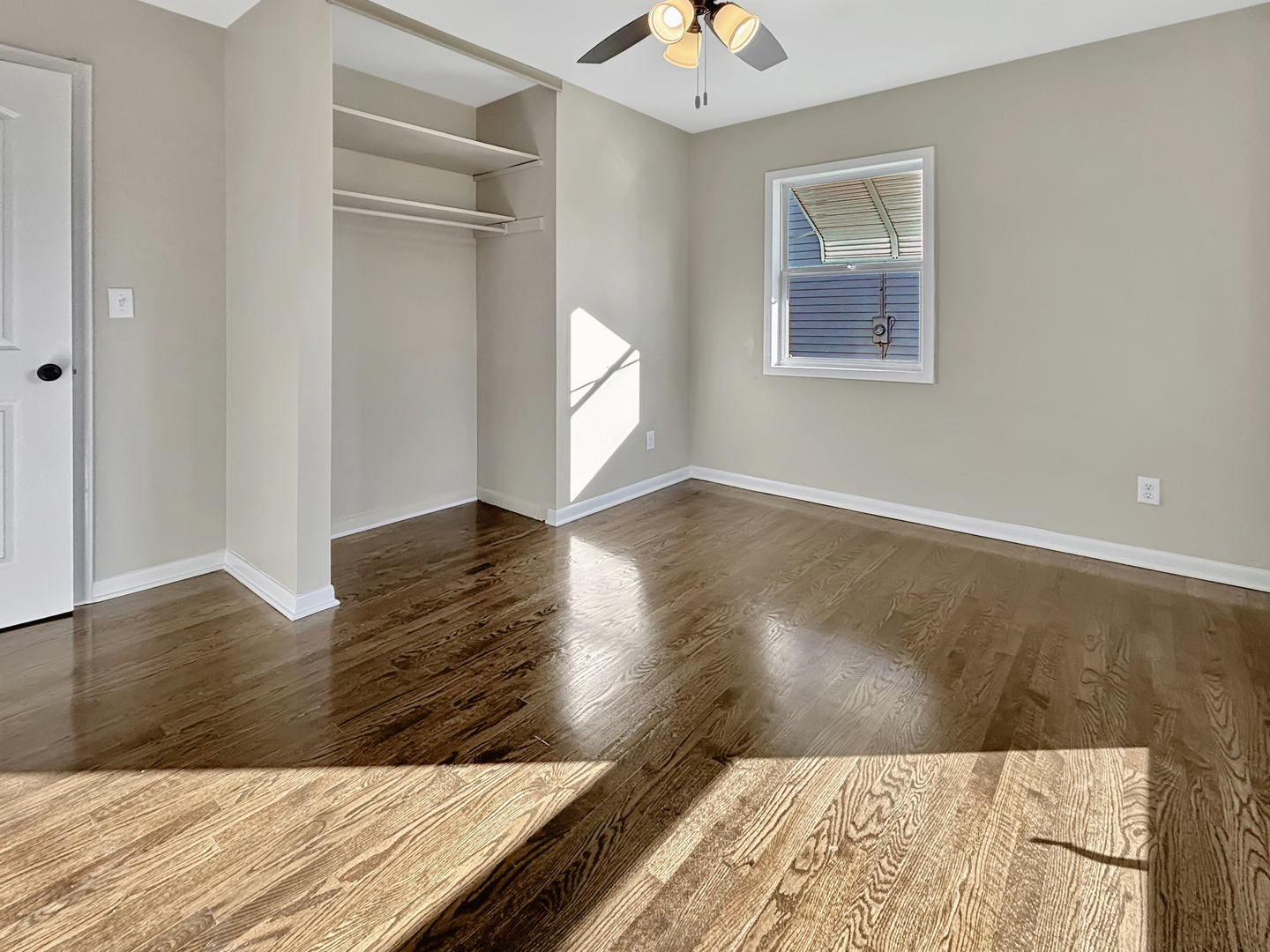 1409 N Seminary Avenue, Woodstock, IL 60098