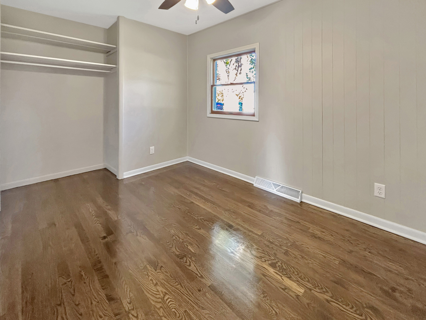 1409 N Seminary Avenue, Woodstock, IL 60098