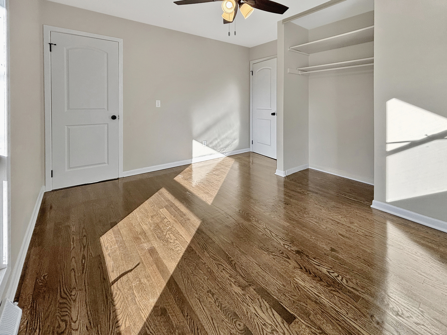1409 N Seminary Avenue, Woodstock, IL 60098