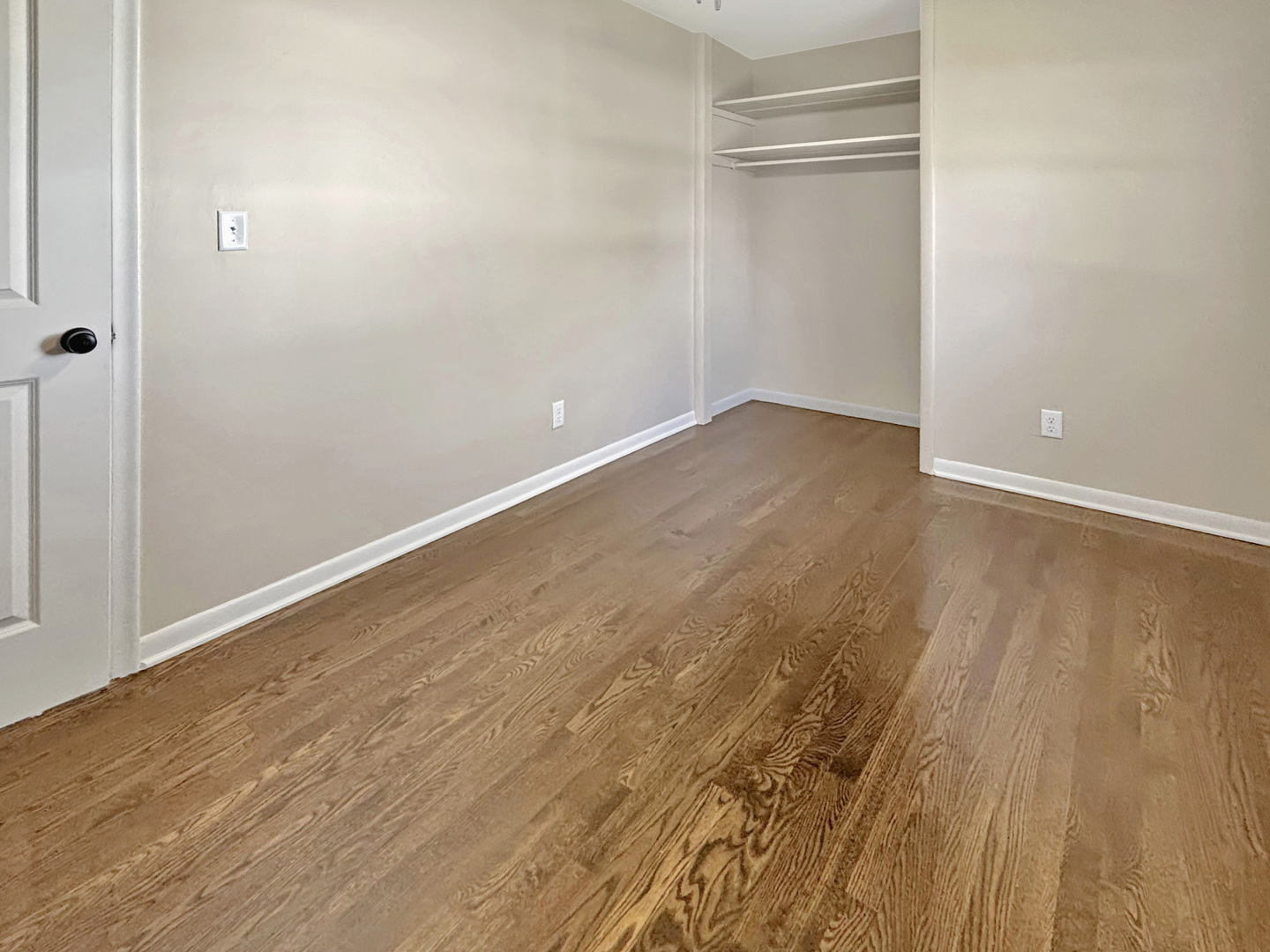 1409 N Seminary Avenue, Woodstock, IL 60098