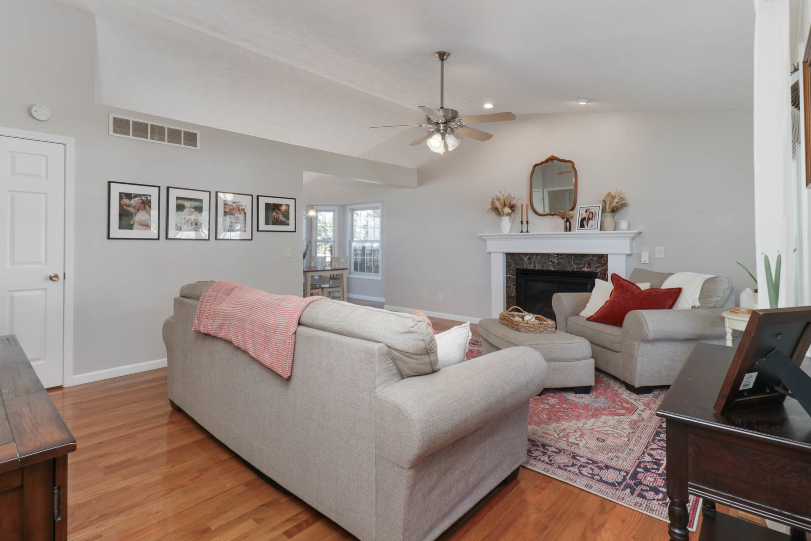 2223 Bracebridge Road, Bloomington, IL 61705