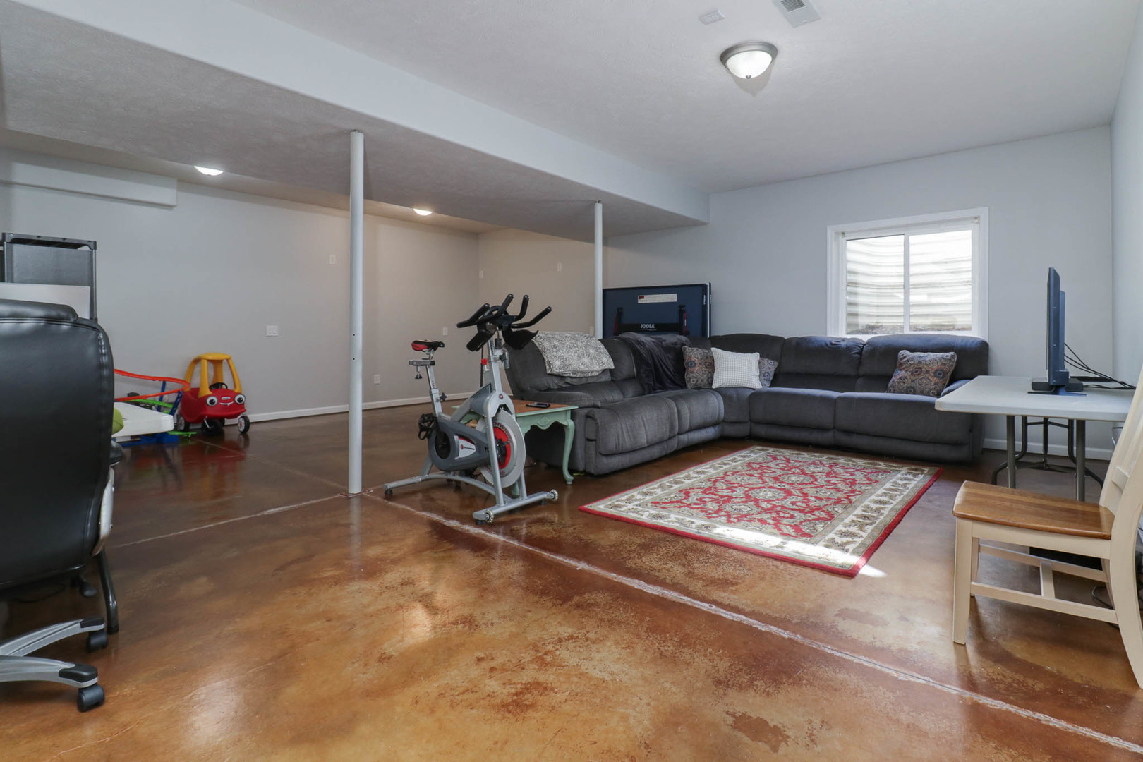 2223 Bracebridge Road, Bloomington, IL 61705