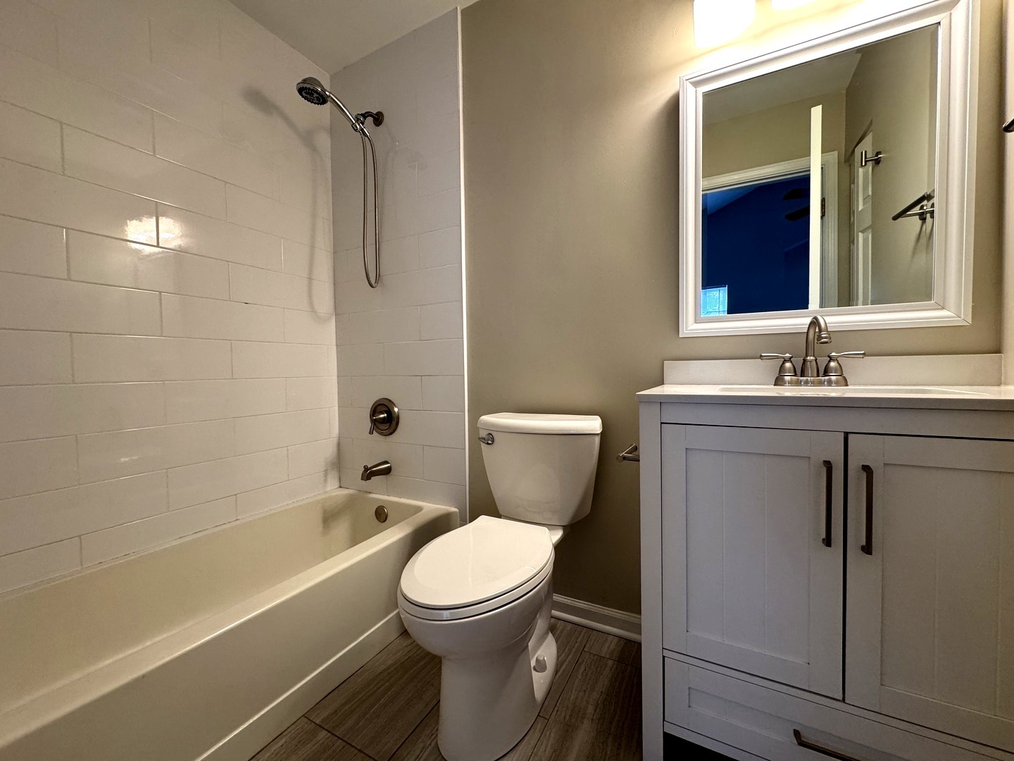 1109 Blackburn Drive, Grayslake, IL 60030