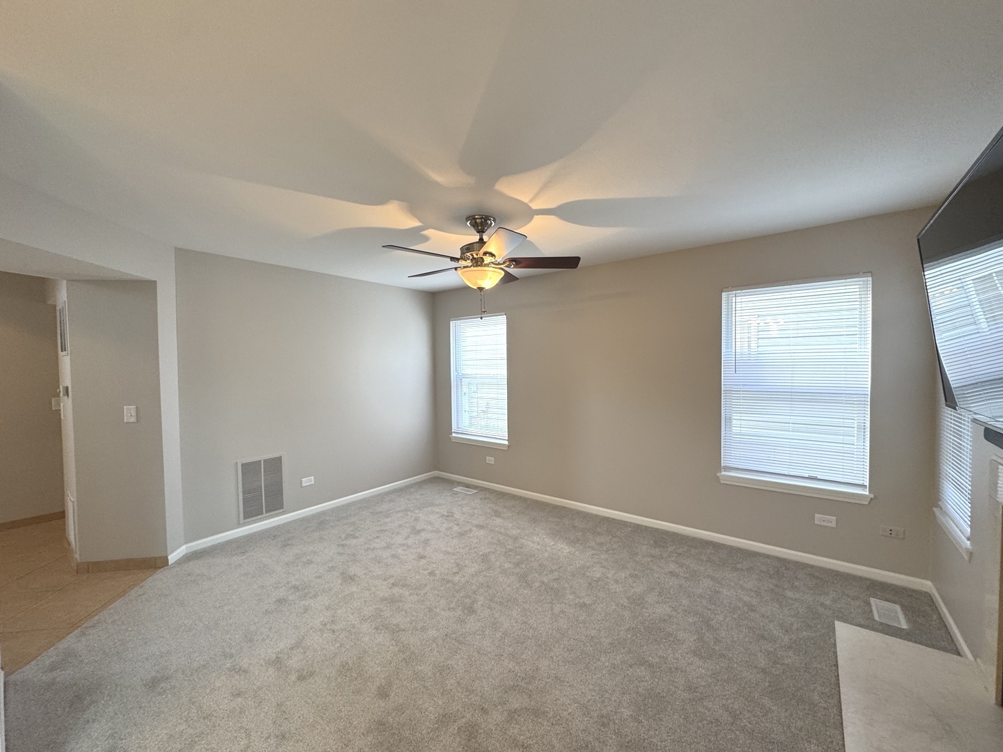 1109 Blackburn Drive, Grayslake, IL 60030