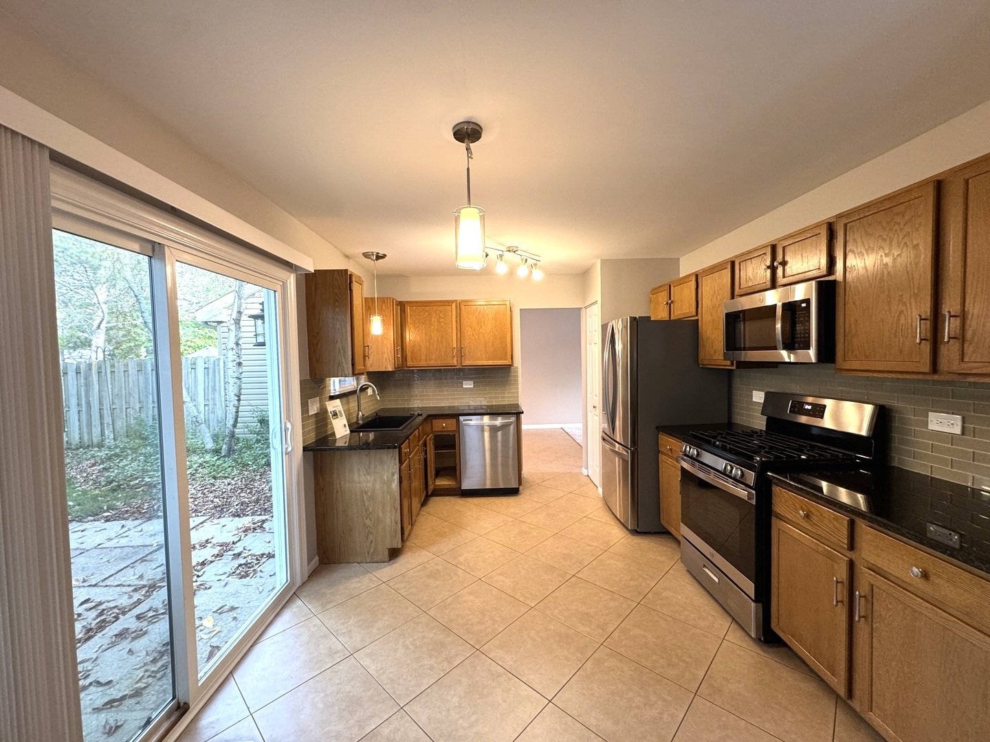 1109 Blackburn Drive, Grayslake, IL 60030