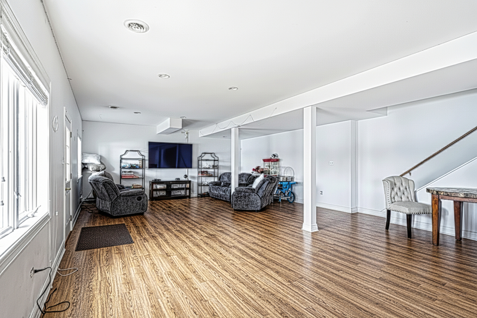 220 Santos Avenue, Minooka, IL 60447