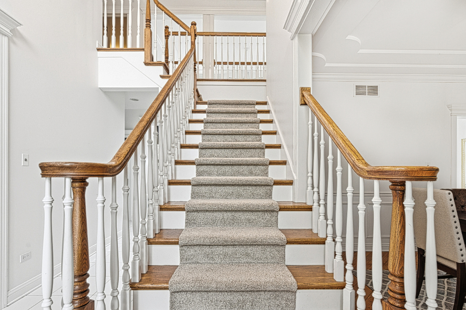 220 Santos Avenue, Minooka, IL 60447